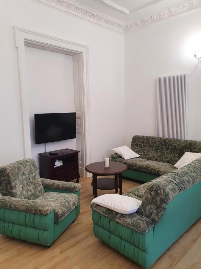 Prestige Aparthotel Piotrkowska 82 - Wyjatkowy Widok Na Deptak Łódź Kültér fotó