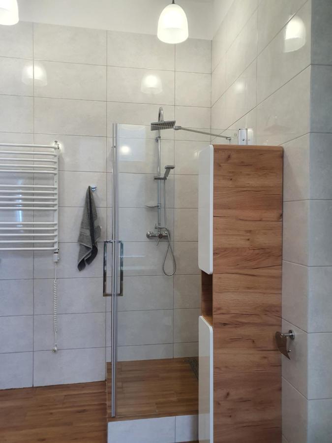 Prestige Aparthotel Piotrkowska 82 - Wyjatkowy Widok Na Deptak Łódź Kültér fotó